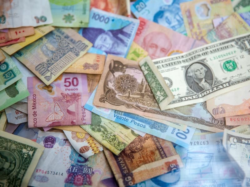 World Banknotes