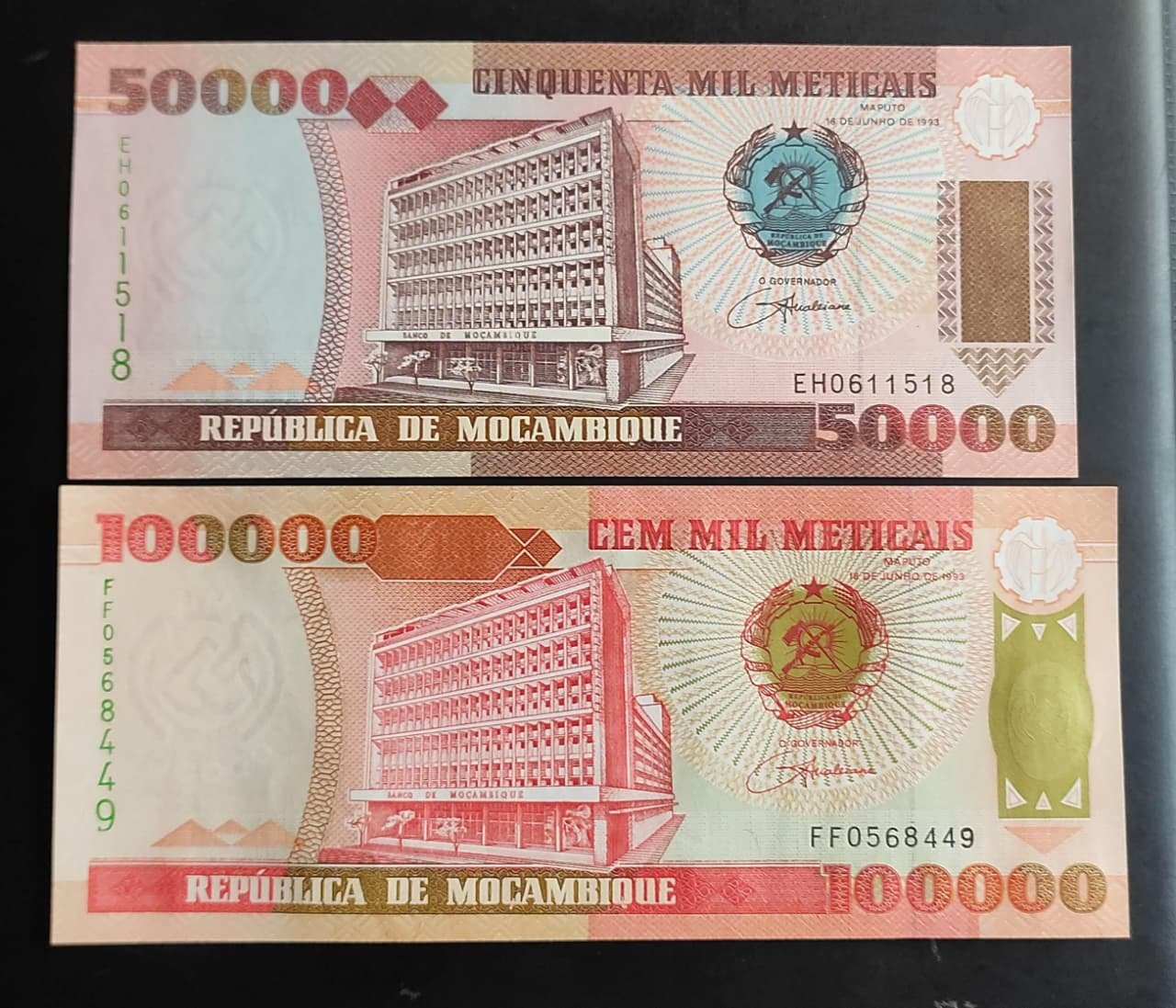 Mocambique 50000+100000 UNC SET